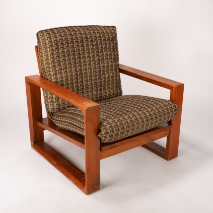 Wooden armchair Daria